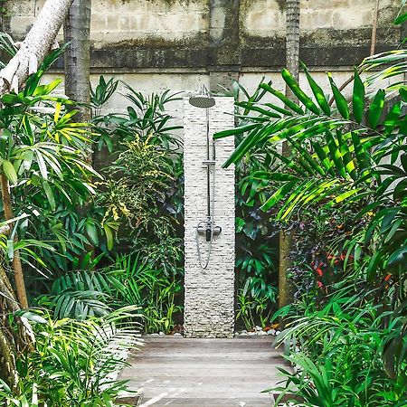 Villa La Luvier Canggu Buitenkant foto