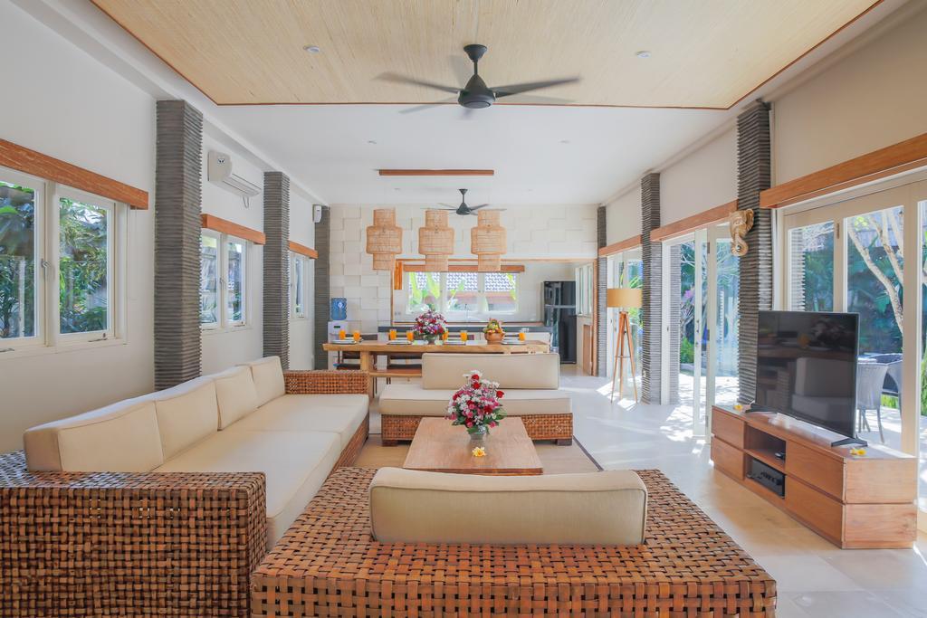 Villa La Luvier Canggu Buitenkant foto